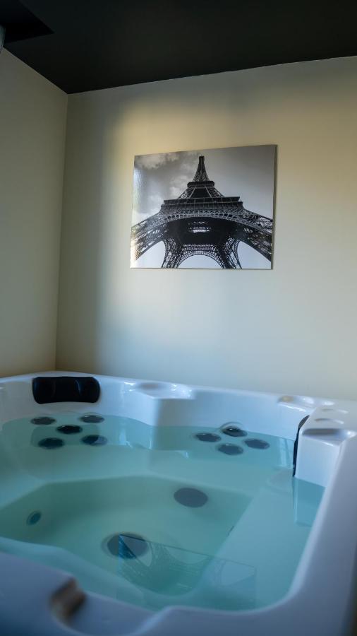 Magnifique Duplex Avec Jaccuzi, Sauna Et Cinema Room Privatif Fontenoy  Bagian luar foto